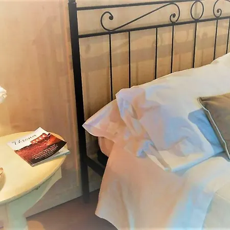 Deneb19 Luminoso Con Balcone Vista Citta Διαμέρισμα *